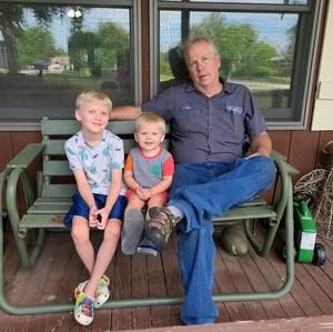 Meet your Posher, Gary